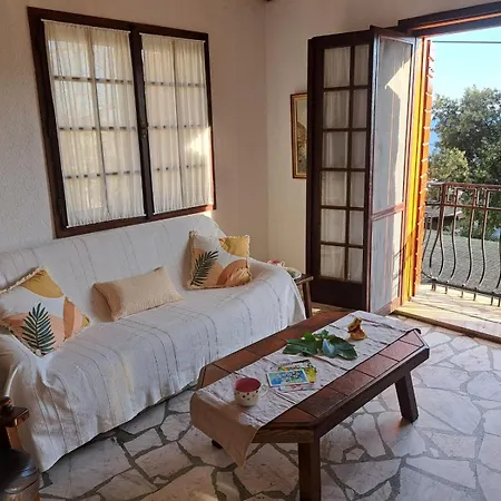 Oliva Apartment