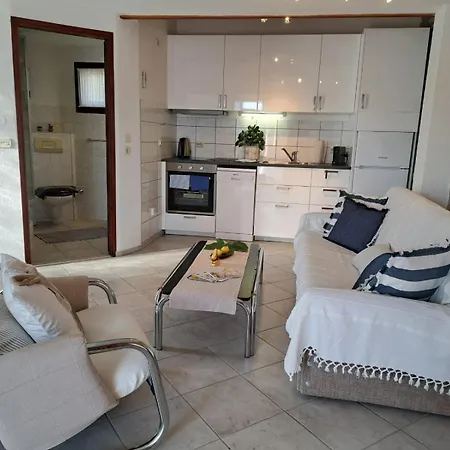 Apartment Oliva