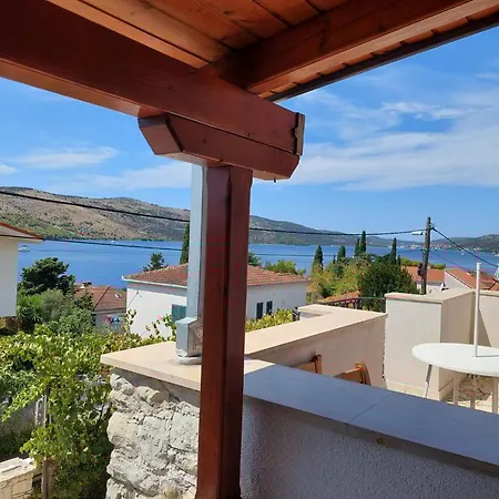 Oliva * Seget Vranjica