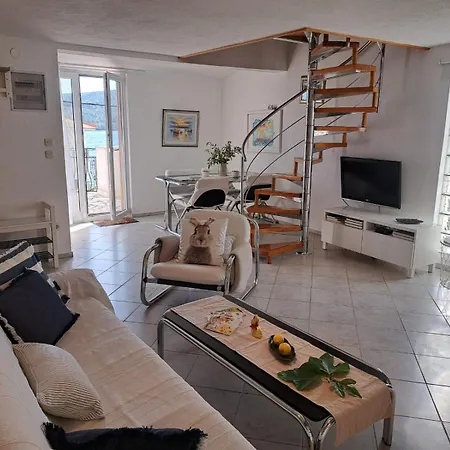 Apartment Oliva