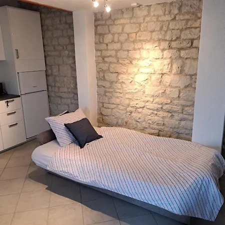 Apartment Oliva *