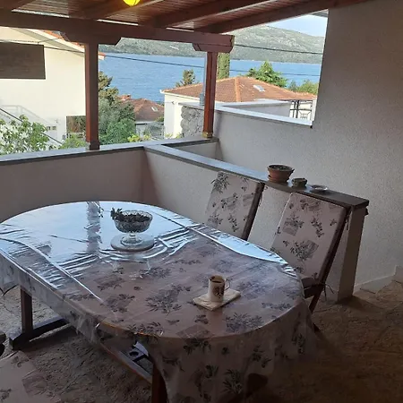 Oliva Appartement Seget Vranjica