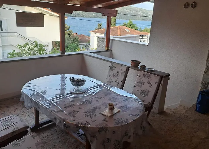 Oliva Apartamento Seget Vranjica